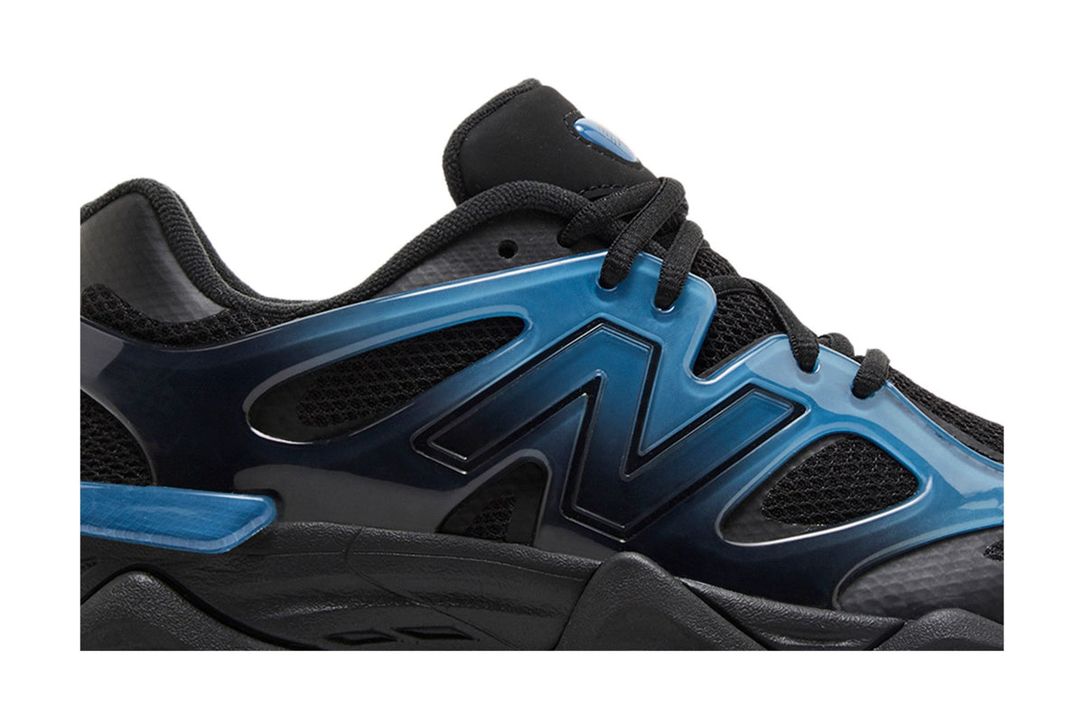 New Balance 9060 Navy Blue Black Gradient sneaker afbeelding 2 - stylecode U9060IDW