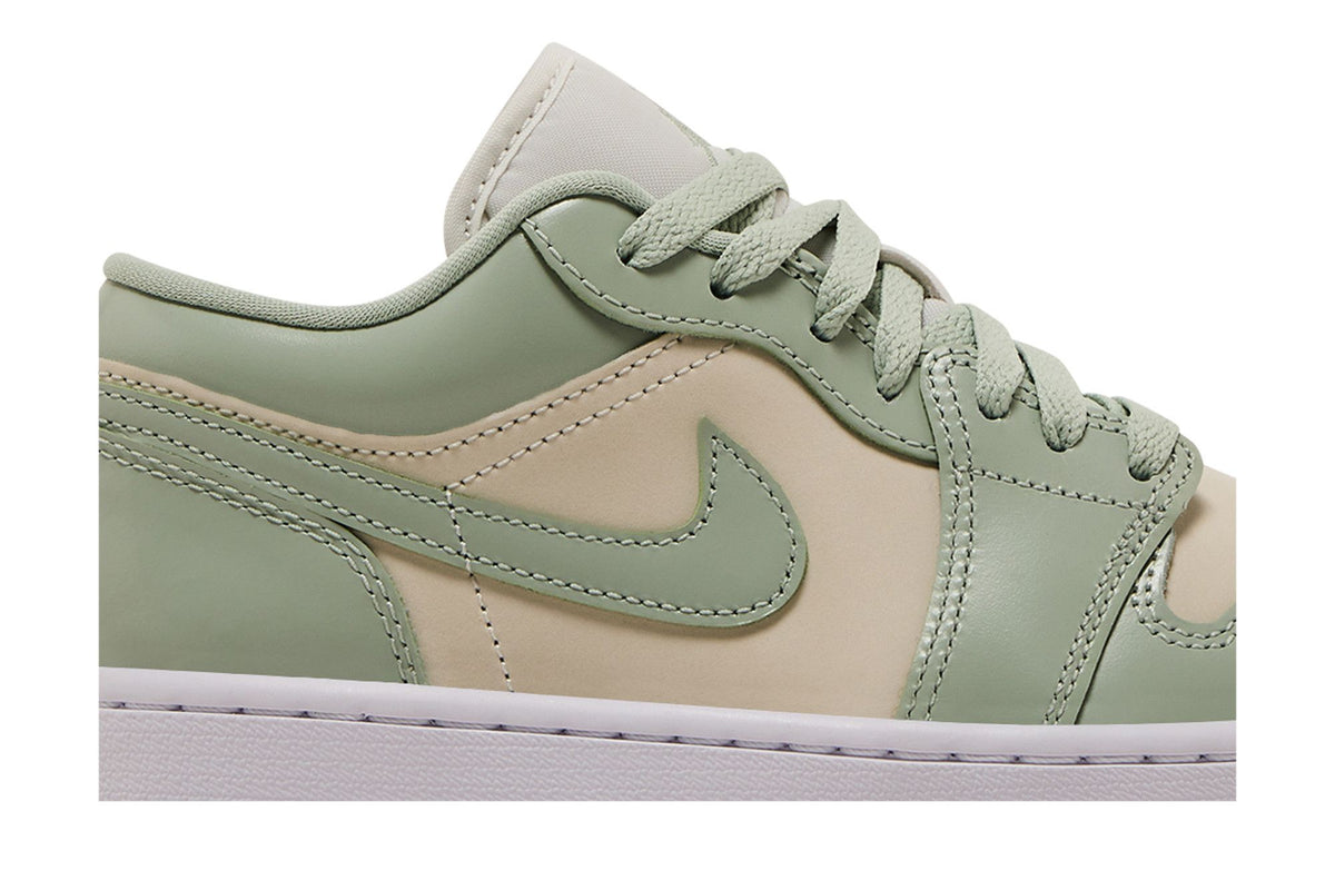 Jordan 1 Low Seafoam Sail (Women's) sneaker afbeelding 2 - stylecode HF4078-100