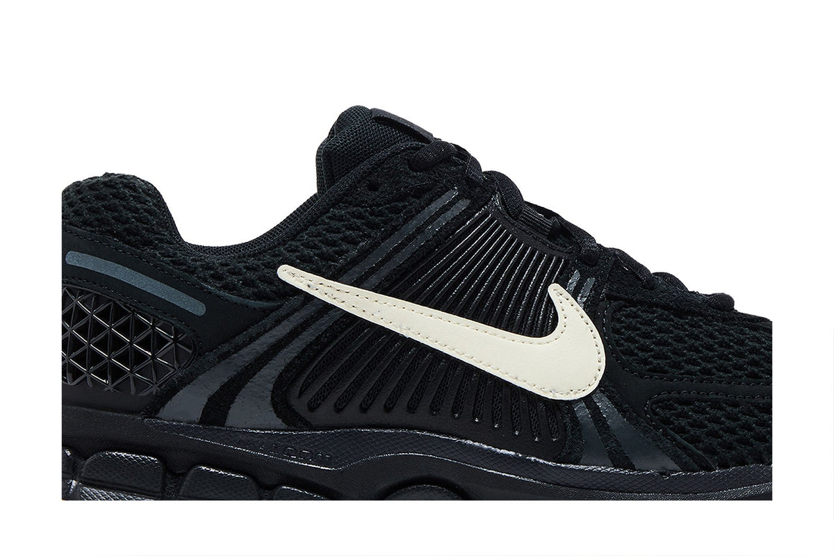 Nike Zoom Vomero 5 Black Gum sneaker afbeelding 2 - stylecode IB4005-010
