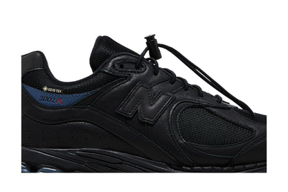 New Balance 2002R Gore-Tex JJJJound Black Storm sneaker afbeelding 2 - stylecode M2002RXW