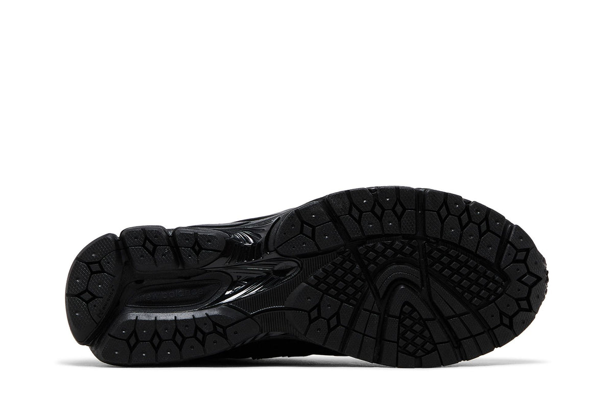 New Balance 2002R Gore-Tex JJJJound Black Storm sneaker afbeelding 4 - stylecode M2002RXW