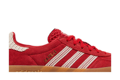 adidas Gazelle Indoor Better Scarlet Wonder White Gum (Women's) sneaker afbeelding 2 - stylecode JI2756