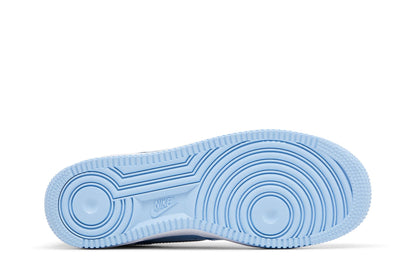 Nike Air Force 1 Low '07 LV8 Phychic Blue White Patent sneaker afbeelding 4 - stylecode HV9405-400
