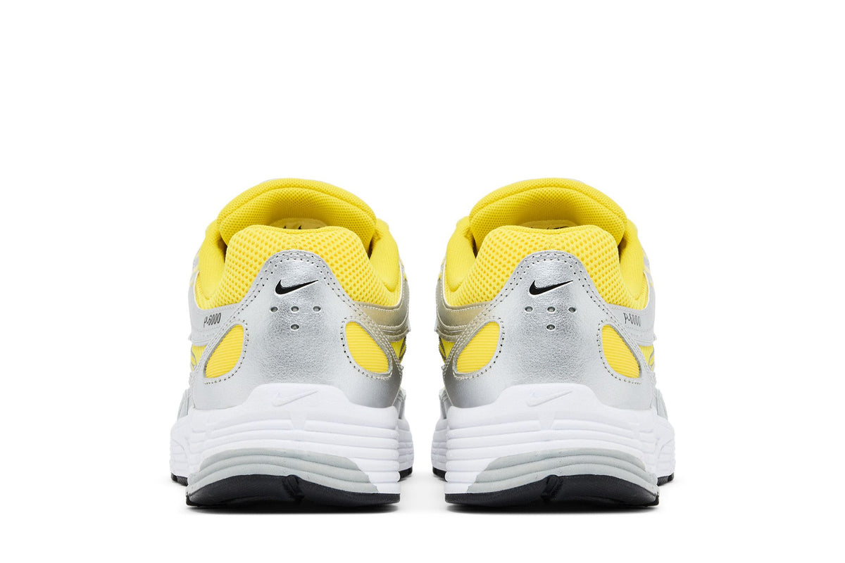 Nike P-6000 Lightning Metallic Silver sneaker afbeelding 6 - stylecode CD6404-701