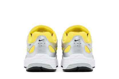 Nike P-6000 Lightning Metallic Silver sneaker afbeelding 6 - stylecode CD6404-701