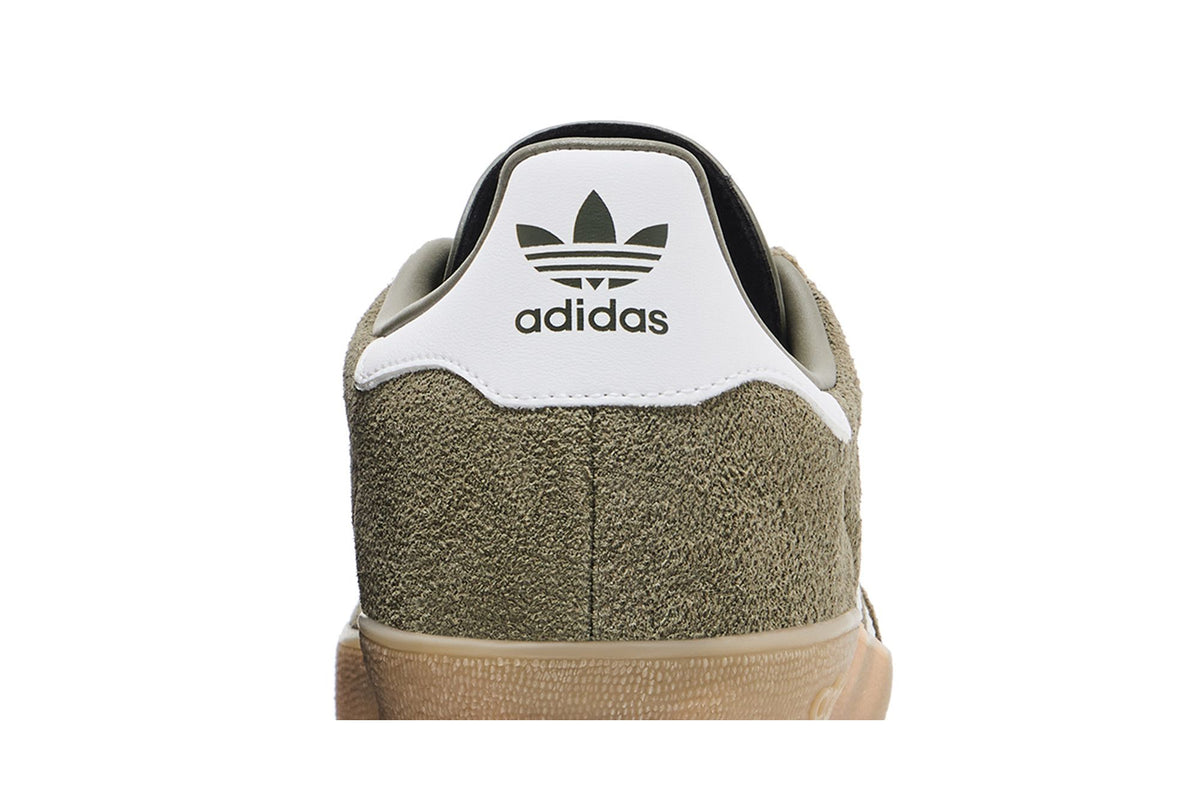 adidas Gazelle Indoor Olive Strata Cloud White Gum sneaker afbeelding 7 - stylecode JQ0174
