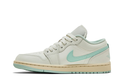 Jordan 1 Low Sail Igloo (Women's) sneaker afbeelding 3 - stylecode DC0774-134