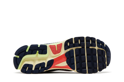 Nike Zoom Vomero 5 Volt Navy sneaker afbeelding 4 - stylecode IB4004-701