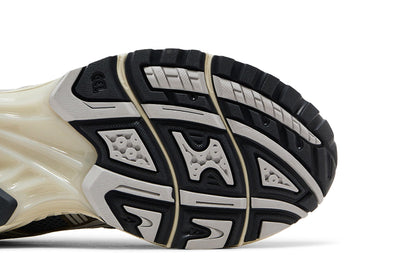 ASICS Gel-Kayano 14 Ironclad Cloud Grey sneaker afbeelding 5 - stylecode 1203A540-022