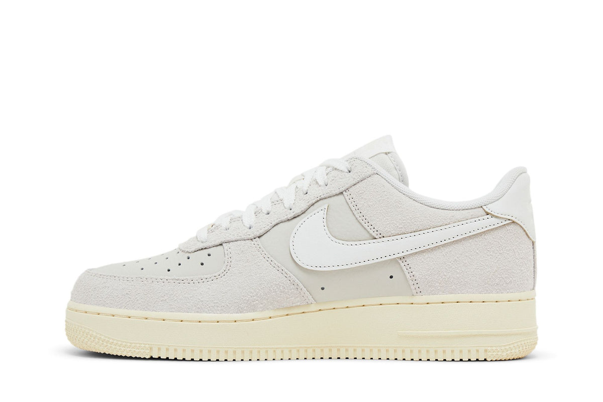 Nike Air Force 1 Low '07 Phantom Summit White Light Bone sneaker afbeelding 3 - stylecode HF2897-001