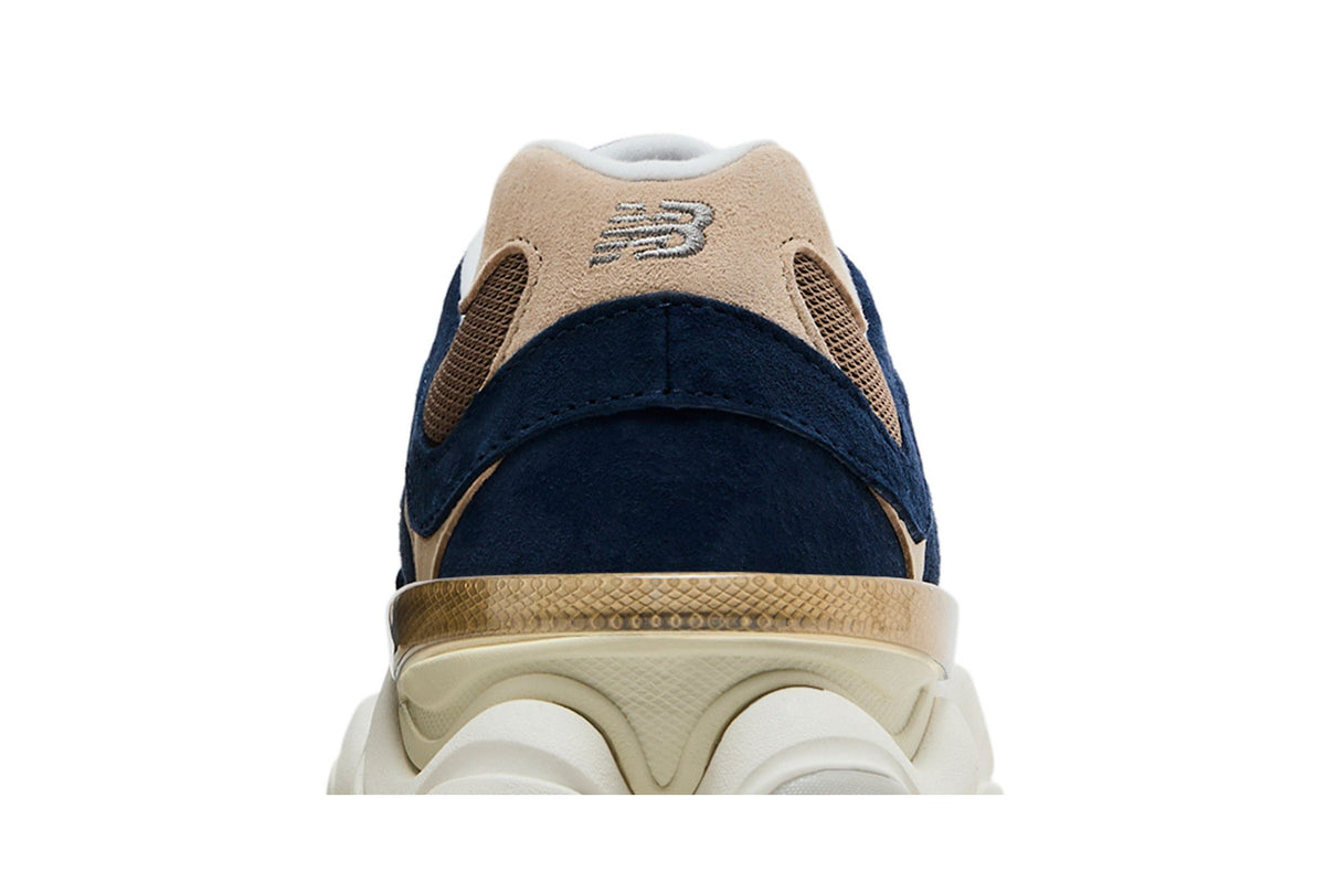 New Balance 9060 Navy Mushroom sneaker afbeelding 7 - stylecode U9060LBB