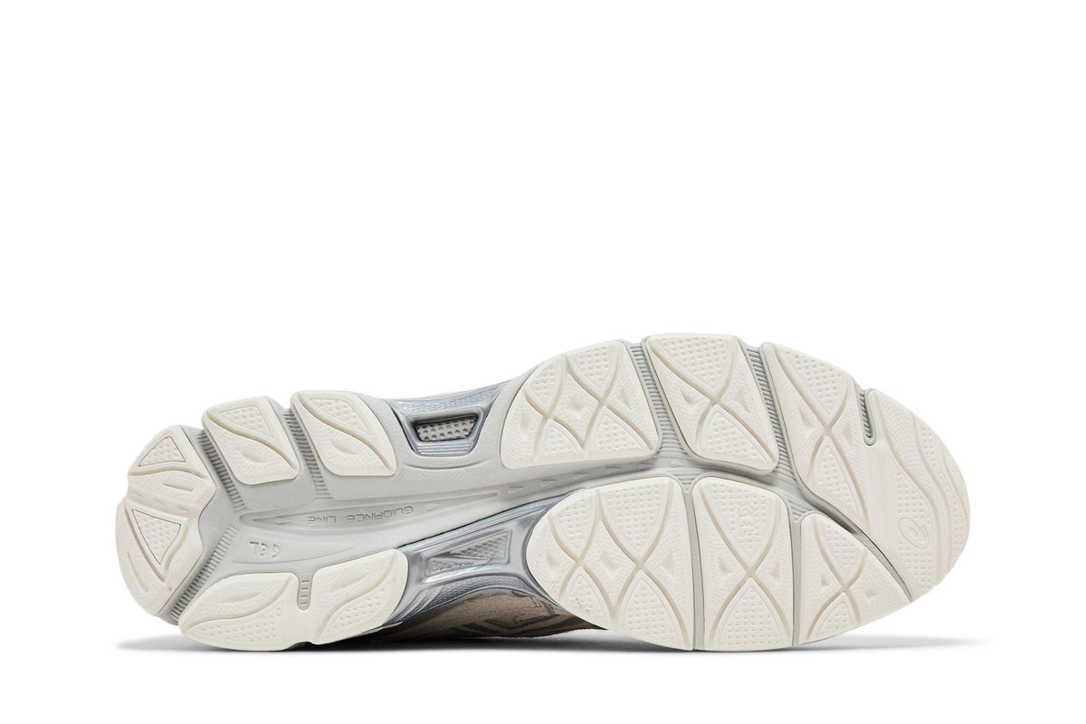 ASICS Gel-NYC Cream Grey sneaker afbeelding 4 - stylecode 1203A739-100