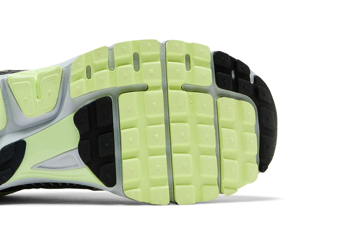 Nike Zoom Vomero 5 Barely Volt sneaker afbeelding 5 - stylecode HF1553-700