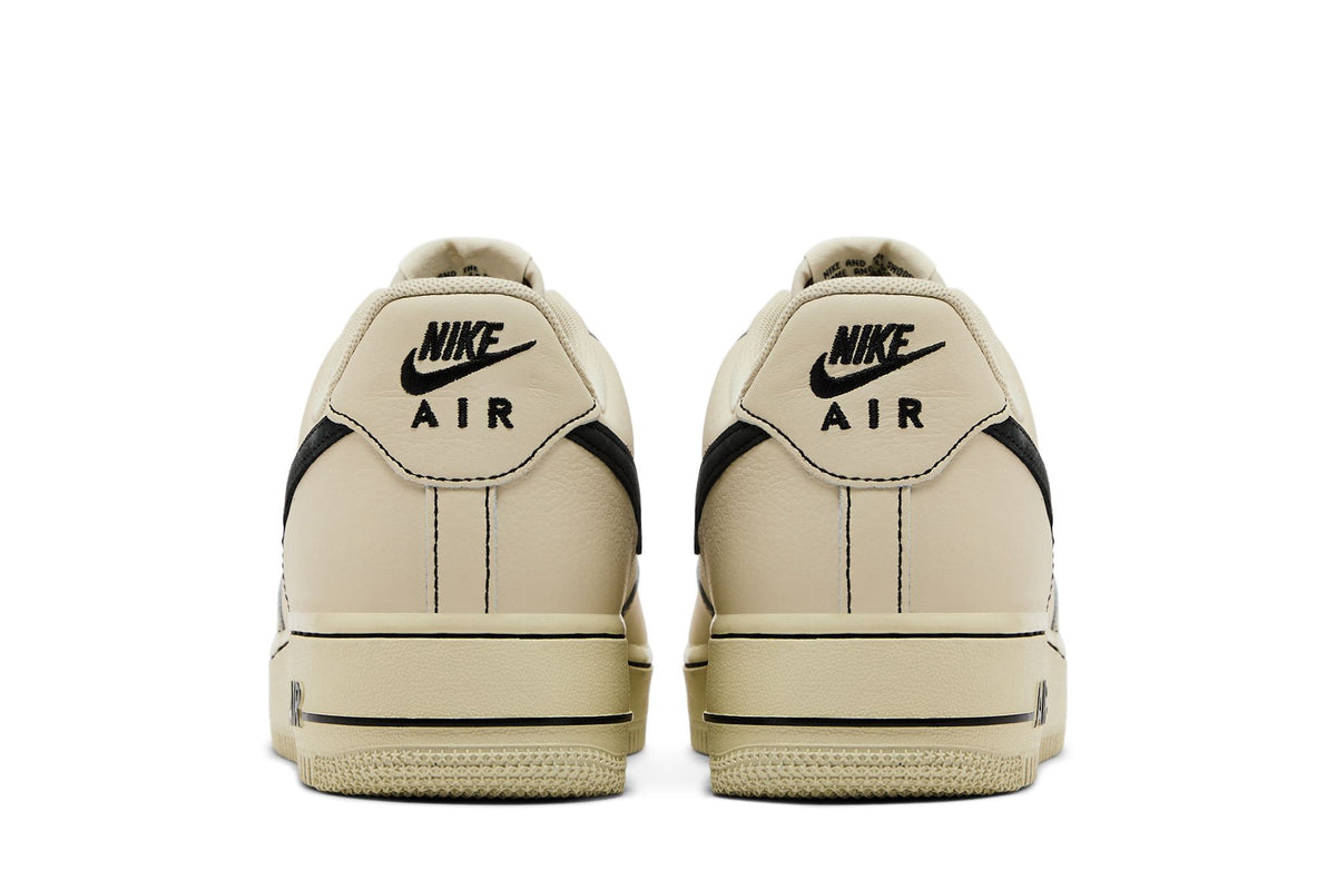 Nike Air Force 1 Low '07 LV8 Light Khaki Black sneaker afbeelding 6 - stylecode HQ2037-200