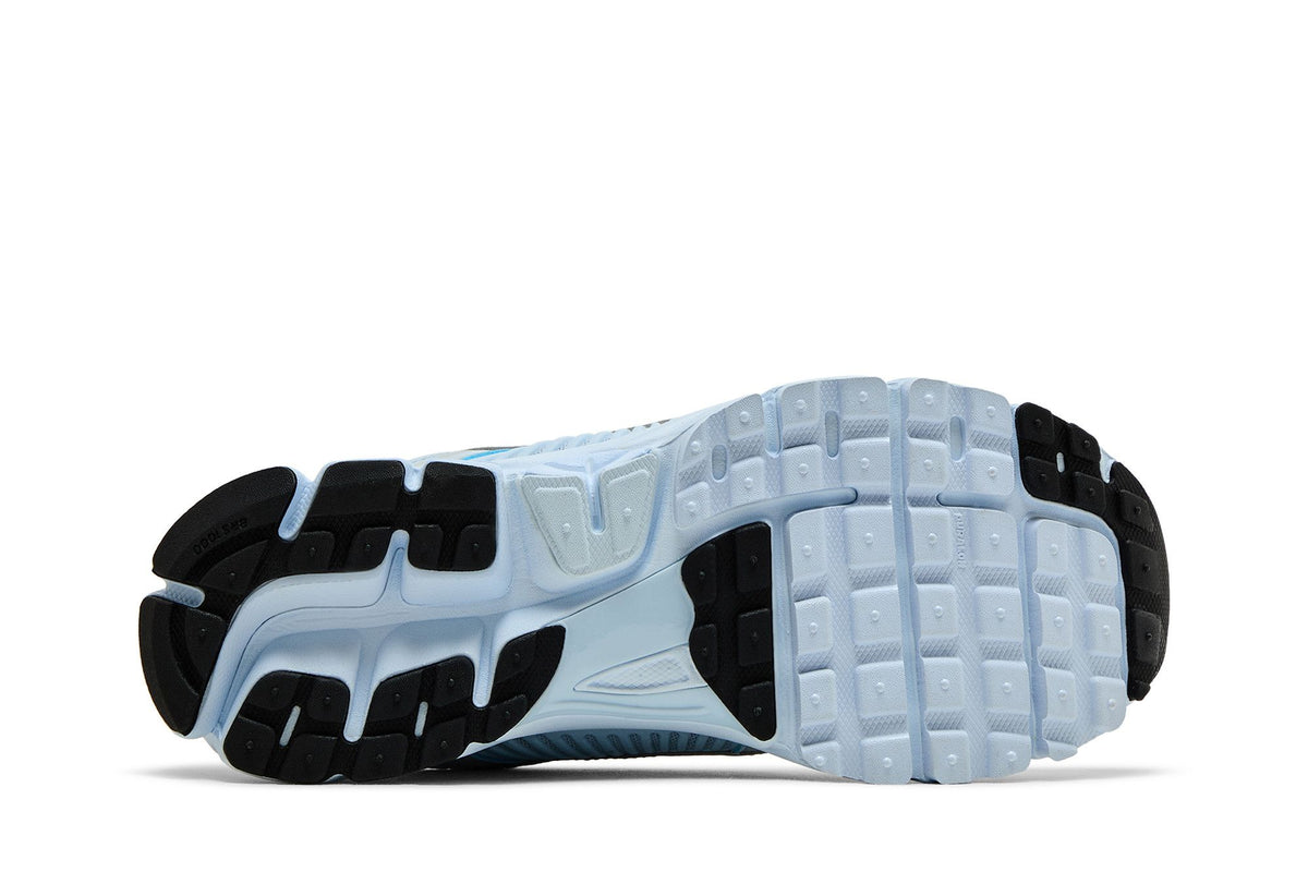 Nike Zoom Vomero 5 Blue Tint Platinum Tint Metallic Platinum Black (Women's) sneaker afbeelding 4 - stylecode FJ2028-401