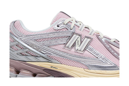 New Balance 1906R Rose Sugar Silver sneaker afbeelding 2 - stylecode U1906RNF
