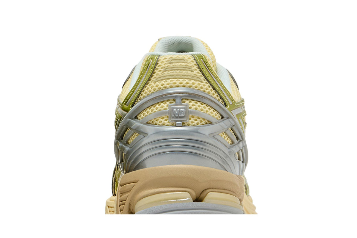 New Balance 1906R Yellow Parchment sneaker afbeelding 7 - stylecode U1906RND