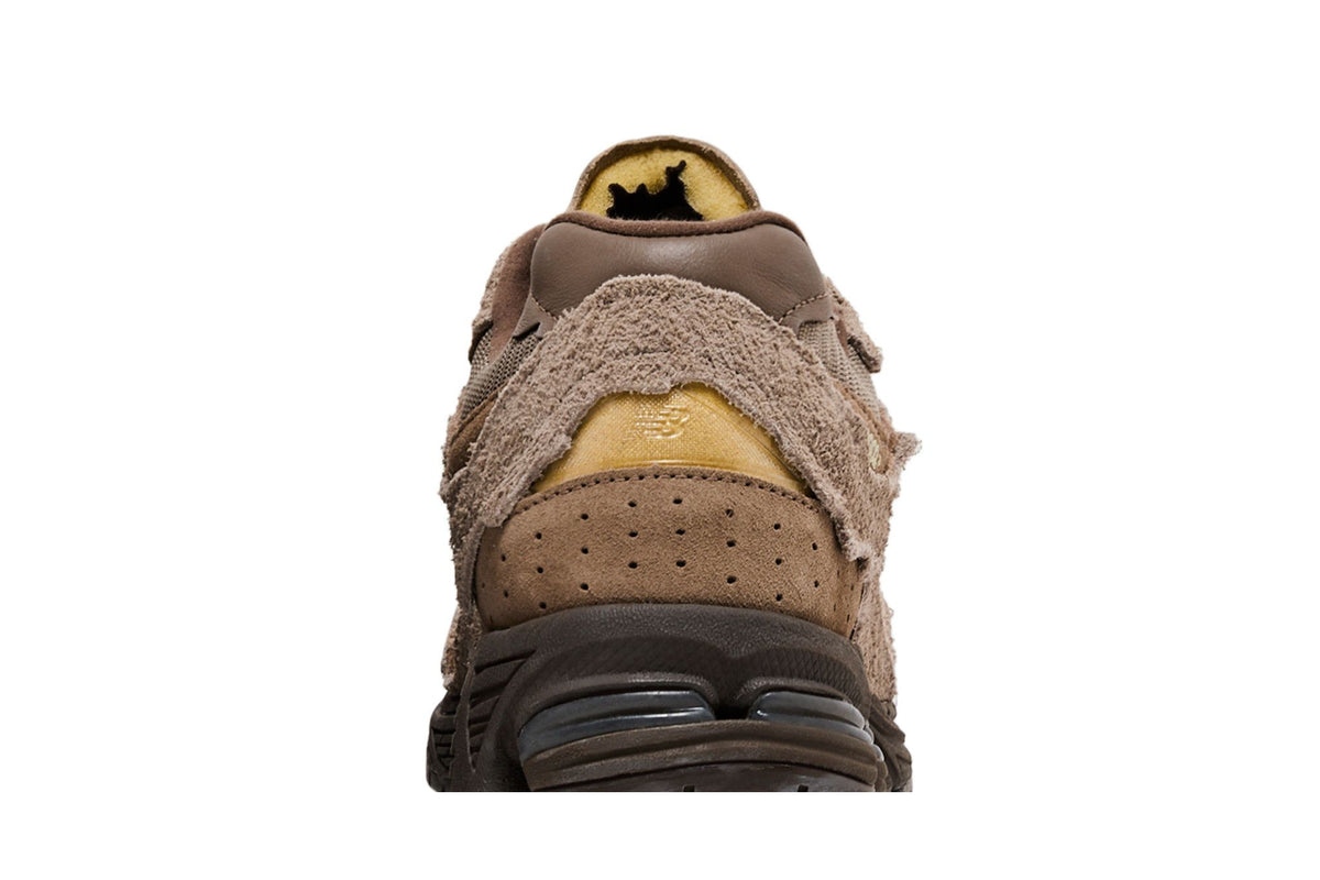 New Balance 2002R Protection Pack Brown sneaker afbeelding 7 - stylecode M2002RD6