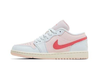Jordan 1 Low SE Strawberry Milkshake (Women's) sneaker afbeelding 3 - stylecode IB8156-133