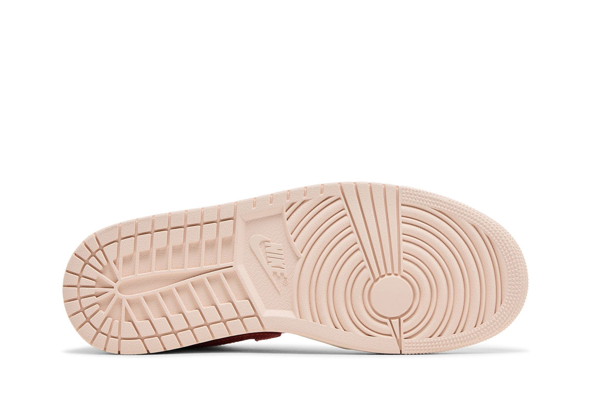 Jordan 1 Low SE Strawberry Milkshake (Women's) sneaker afbeelding 4 - stylecode IB8156-133