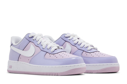 Nike Air Force 1 Low '07 LV8 Hydrangeas Patent sneaker afbeelding 8 - stylecode HV9405-500