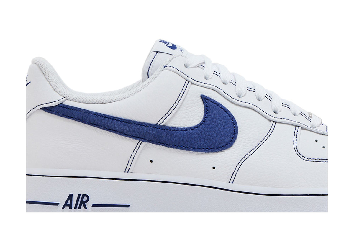 Nike Air Force 1 Low '07 LV8 White Deep Royal Blue sneaker afbeelding 2 - stylecode HQ2037-100