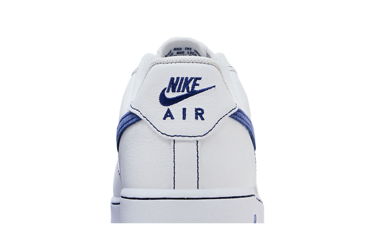 Nike Air Force 1 Low '07 LV8 White Deep Royal Blue sneaker afbeelding 7 - stylecode HQ2037-100