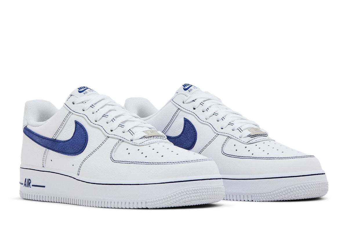 Nike Air Force 1 Low '07 LV8 White Deep Royal Blue sneaker afbeelding 8 - stylecode HQ2037-100