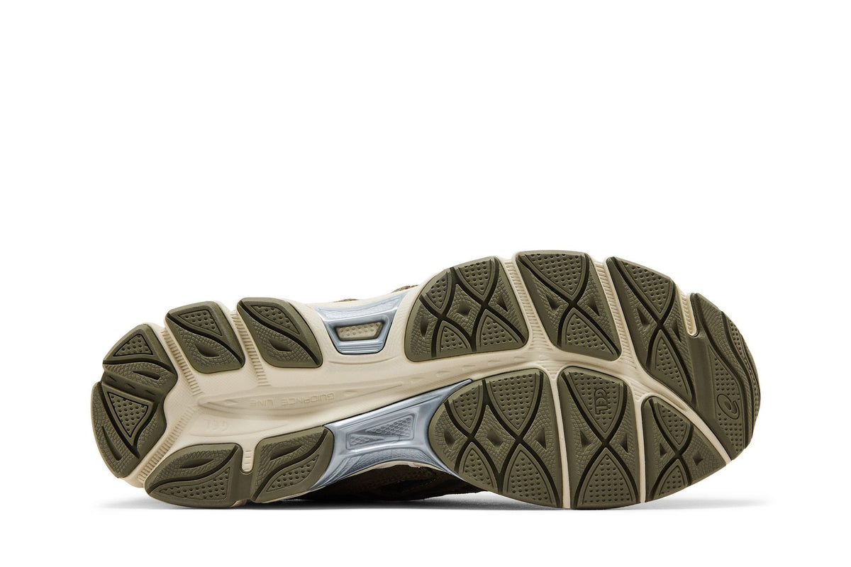 ASICS Gel-NYC Grove Olive Canvas sneaker afbeelding 4 - stylecode 1203A739-300