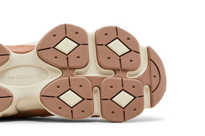 New Balance 9060 Flat Taupe Copper (Foot Locker Exclusive) sneaker afbeelding 5 - stylecode U9060WCW