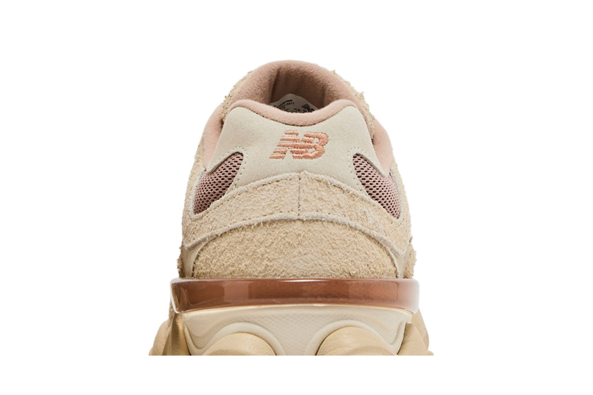 New Balance 9060 Flat Taupe Light Sparrow (Foot Locker Exclusive) sneaker afbeelding 7 - stylecode U9060CWF