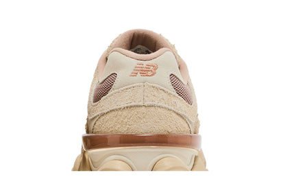 New Balance 9060 Flat Taupe Light Sparrow (Foot Locker Exclusive) sneaker afbeelding 7 - stylecode U9060CWF