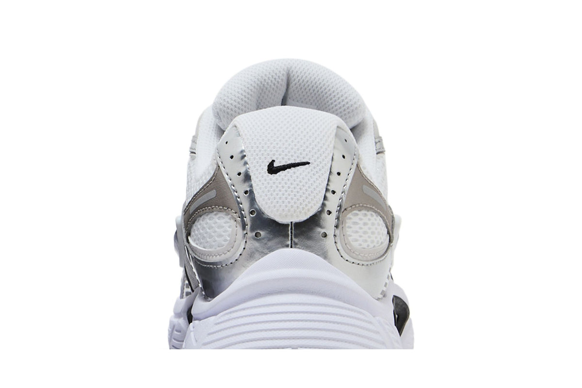 Nike V5 RNR White Vast Grey College Grey Black sneaker afbeelding 7 - stylecode HJ5228-104