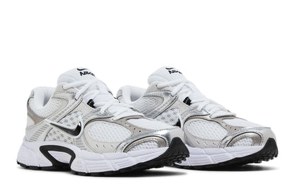 Nike V5 RNR White Vast Grey College Grey Black sneaker afbeelding 8 - stylecode HJ5228-104