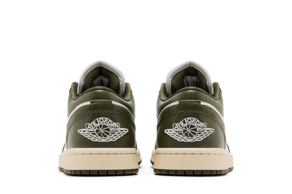 Jordan 1 Low Medium Olive (Women's) sneaker afbeelding 6 - stylecode DC0774-122