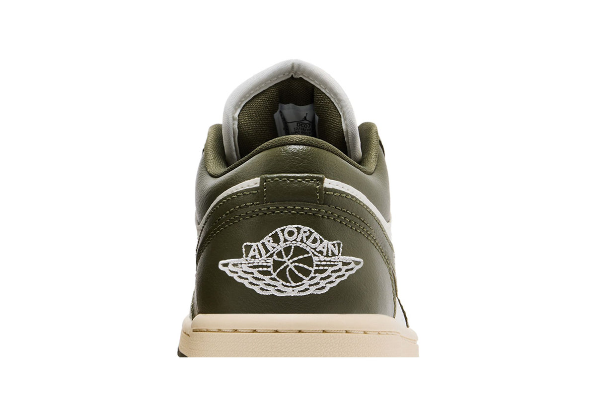 Jordan 1 Low Medium Olive (Women's) sneaker afbeelding 7 - stylecode DC0774-122