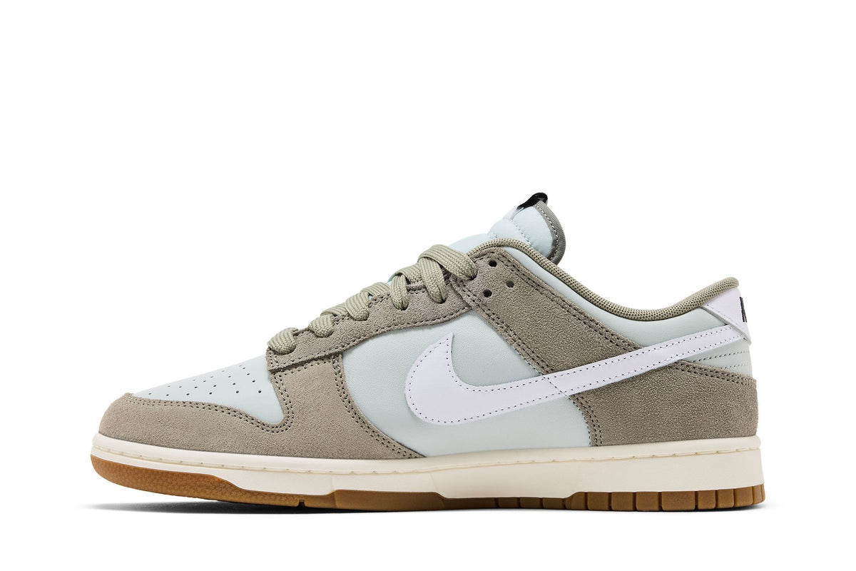 Nike Dunk Low Retro SE Light Silver Light Army Sail White sneaker afbeelding 3 - stylecode IB6399-002
