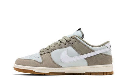 Nike Dunk Low Retro SE Light Silver Light Army Sail White sneaker afbeelding 3 - stylecode IB6399-002