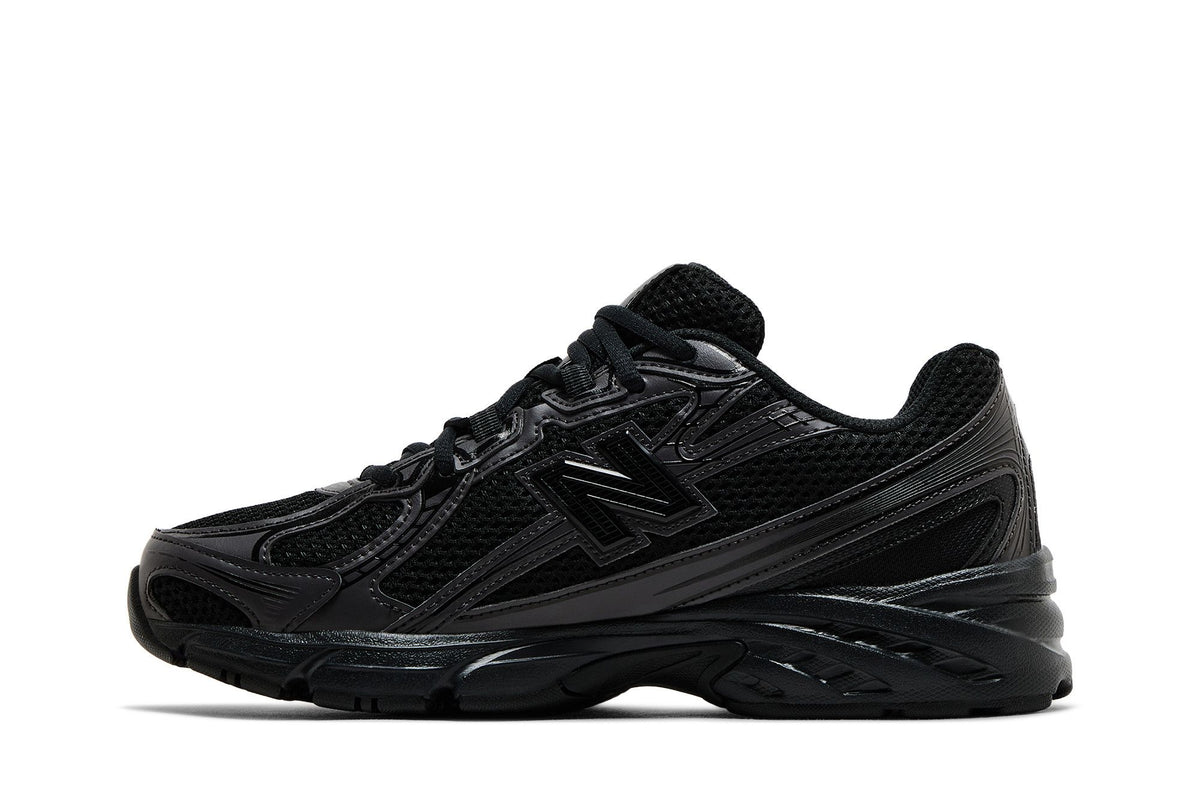 New Balance 740 Triple Black sneaker afbeelding 3 - stylecode U740BO2