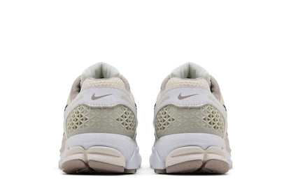 Nike Zoom Vomero 5 Light Bone (Women's) sneaker afbeelding 6 - stylecode FJ2028-107