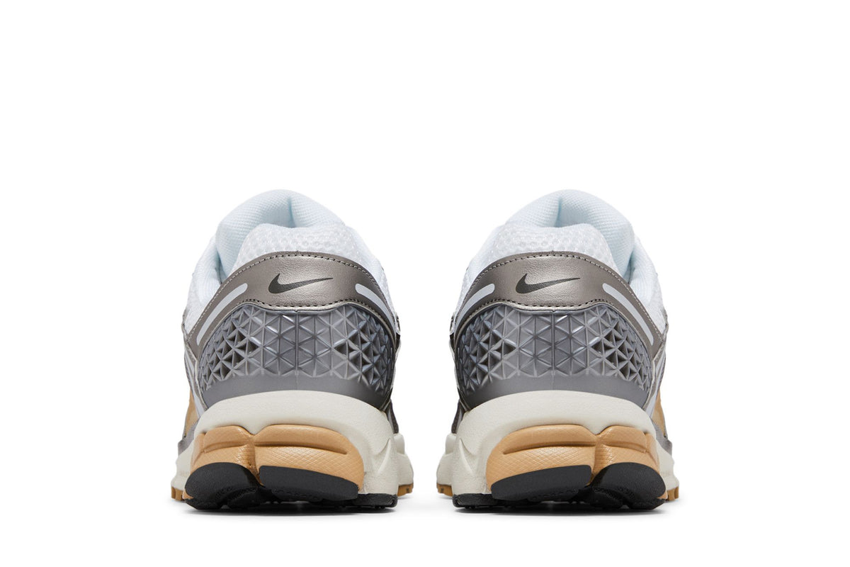 Nike Zoom Vomero 5 Metallic Pewter sneaker afbeelding 6 - stylecode FJ4151-006