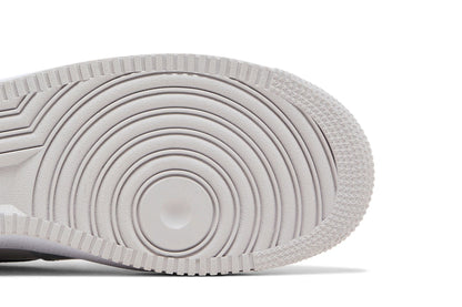 Nike Air Force 1 Low '07 LV8 Wolf Grey Vast Grey White sneaker afbeelding 5 - stylecode HV9405-001