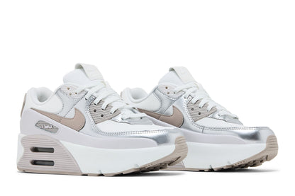 Nike Air Max 90 LV8 Summit White Vast Grey Metallic Platinum College Grey (Women's) sneaker afbeelding 8 - stylecode IB0170-1