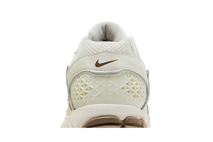 Nike Zoom Vomero 5 Sail Mink Brown Black (Women's) sneaker afbeelding 7 - stylecode IB8129-133