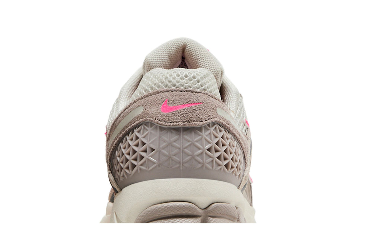 Nike Zoom Vomero 5 College Grey Light Bone Medium Ash Sail (Women's) sneaker afbeelding 7 - stylecode IH0278-033