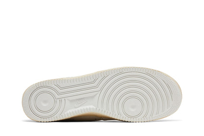 Nike Air Force 1 Low .SWOOSH Dirty Triple White sneaker afbeelding 4 - stylecode HJ9346-100