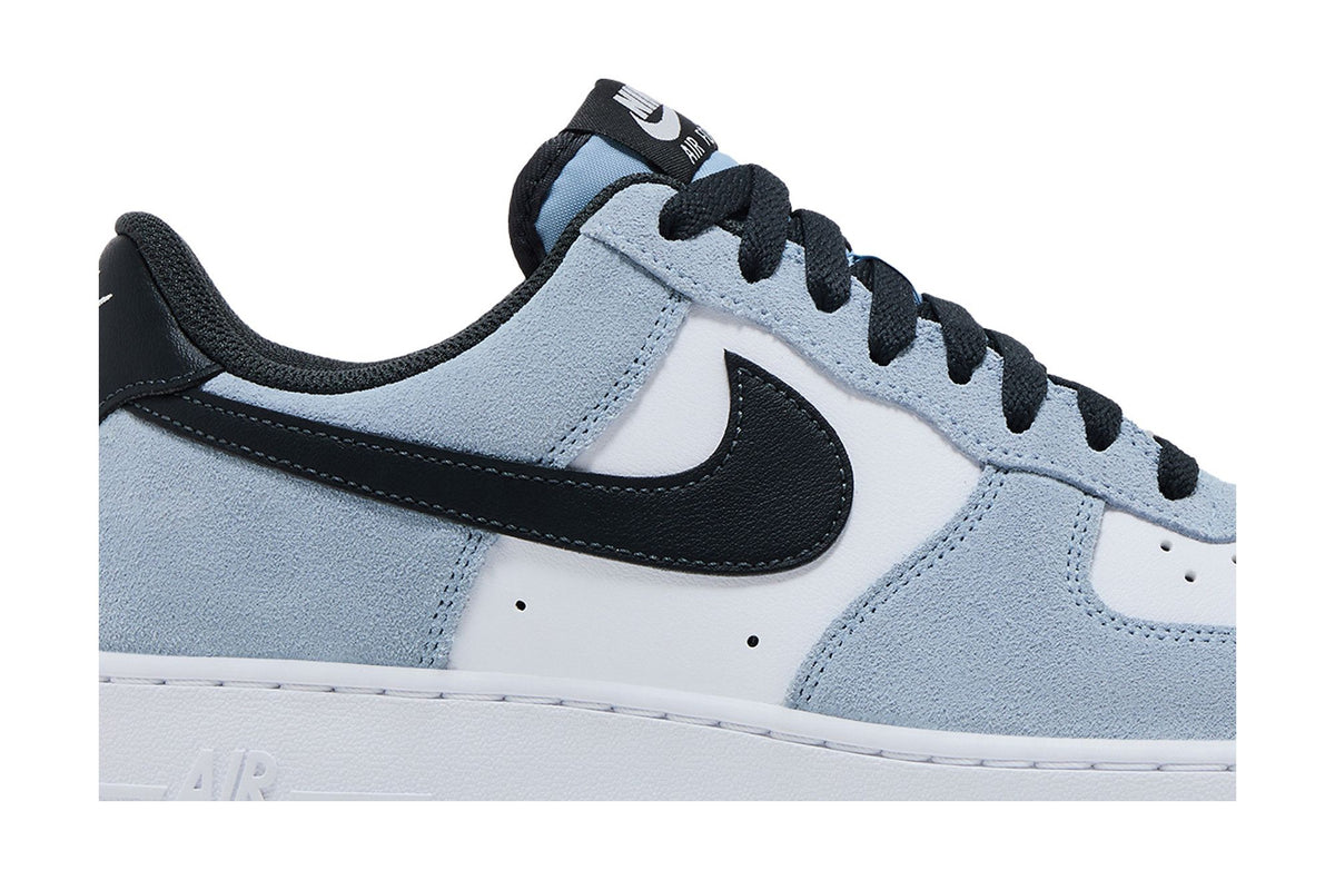 Nike Air Force 1 Low '07 LV8 Light Armory Blue White sneaker afbeelding 2 - stylecode IF6205-400