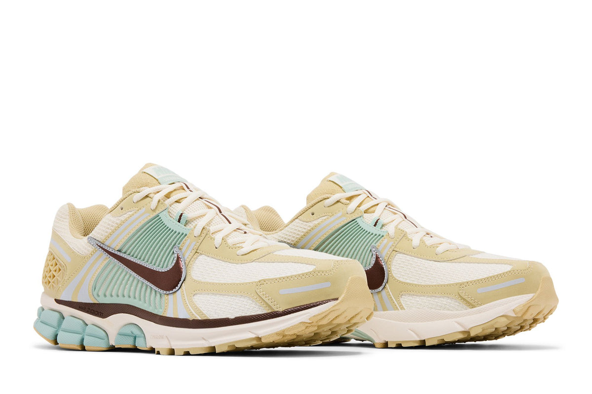 Nike Zoom Vomero 5 Team Gold Seafoam sneaker afbeelding 8 - stylecode IB2987-700