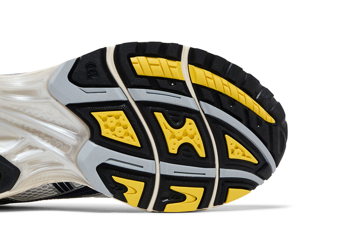ASICS Gel-Kayano 14 JJJJound White Navy sneaker afbeelding 5 - stylecode 1203A961-100