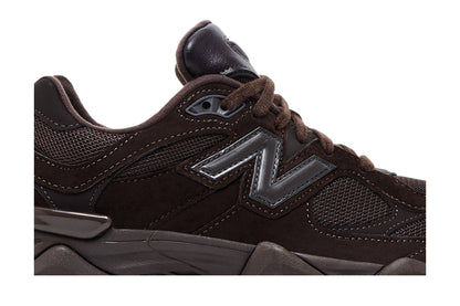 New Balance 9060 Chocolate sneaker afbeelding 2 - stylecode U9060ZWD